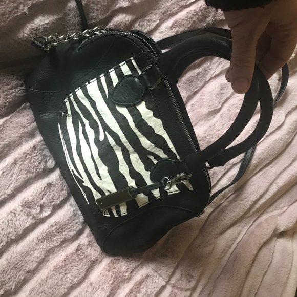 Hand bag - Picture 2 of 3